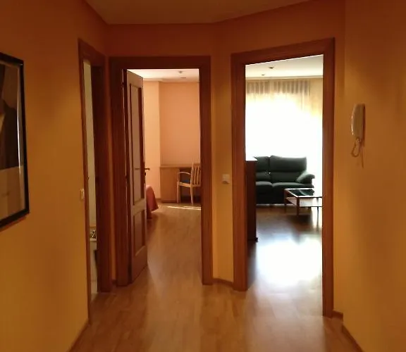 Turisticos Puerta De * León